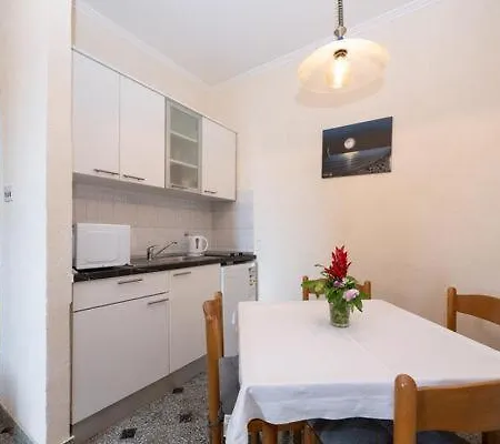 Apartamento Vesna A2 *